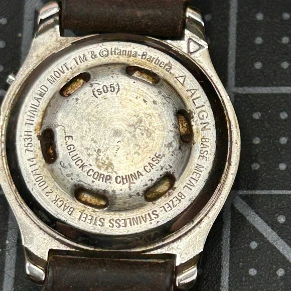 Vintage Armitron Musical Scooby-Doo Watch Brown Leather Strap 2100/114 753H